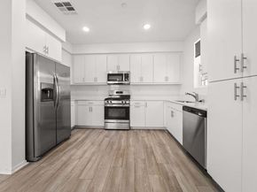 5284 Beachfront Cove 245, San Diego CA 92154