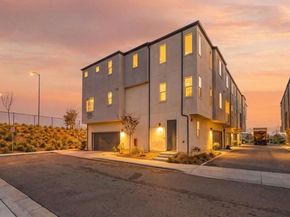 5284 Beachfront Cove 245, San Diego CA 92154