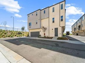 5284 Beachfront Cove 245, San Diego CA 92154