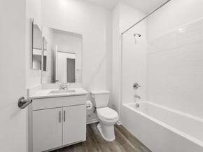 5284 Beachfront Cove 245, San Diego CA 92154