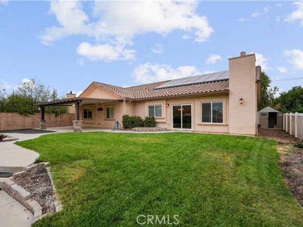 1018 W 15th Street, Upland CA 91786