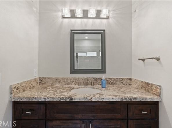 1018 W 15th Street, Upland CA 91786