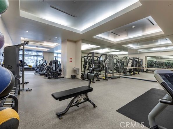 345 E Colorado Boulevard 404, Pasadena CA 91101
