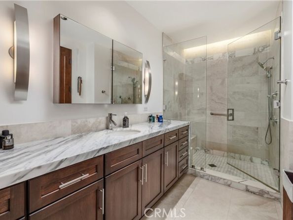345 E Colorado Boulevard 404, Pasadena CA 91101