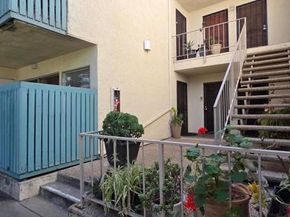 5700 Etiwanda Avenue 123, Tarzana (los Angeles) CA 91356