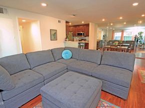 5700 Etiwanda Avenue 123, Tarzana (los Angeles) CA 91356