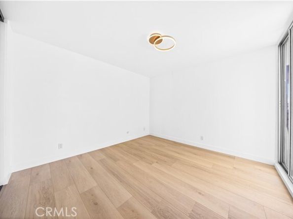 1550 N Laurel Avenue 203, Los Angeles CA 90046