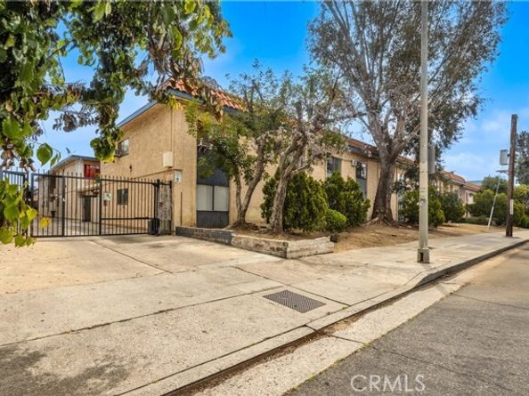 9054 Willis Avenue 21, Panorama City (los Angeles) CA 91402