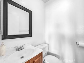 9054 Willis Avenue 21, Panorama City (los Angeles) CA 91402
