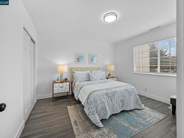 917 60th St, Oakland CA 94608