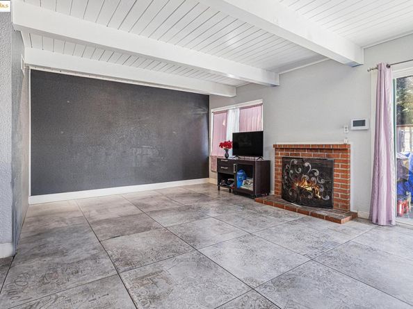 263 S 47th, Richmond CA 94804