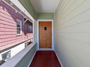 1034 E 21St St, Oakland CA 94606