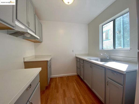 3044 Capp ST, Oakland CA 94602
