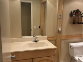 55 Turtle Creek St, Oakland CA 94605