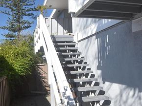 4327 Montgomery Street, Oakland CA 94611