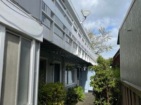 4327 Montgomery Street, Oakland CA 94611