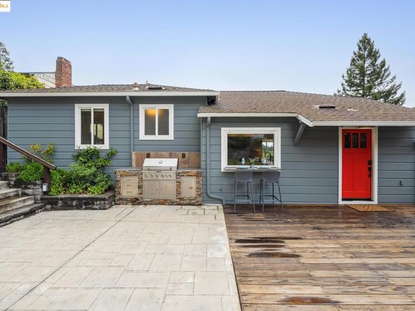 6951 Chambers Dr, Oakland CA 94611