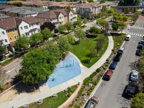 1147 Martin Luther King Dr, Hayward CA 94541