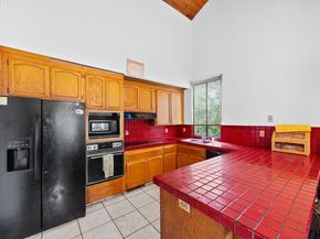 3660 Oak Knoll Blvd, Oakland CA 94605