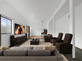 3660 Oak Knoll Blvd, Oakland CA 94605