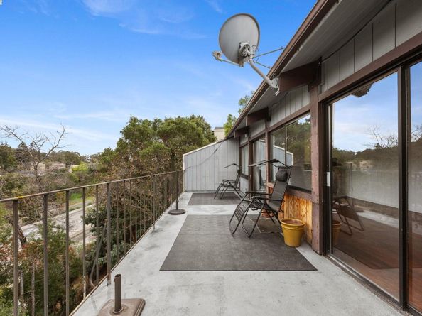 3660 Oak Knoll Blvd, Oakland CA 94605