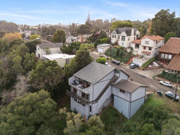 3660 Oak Knoll Blvd, Oakland CA 94605
