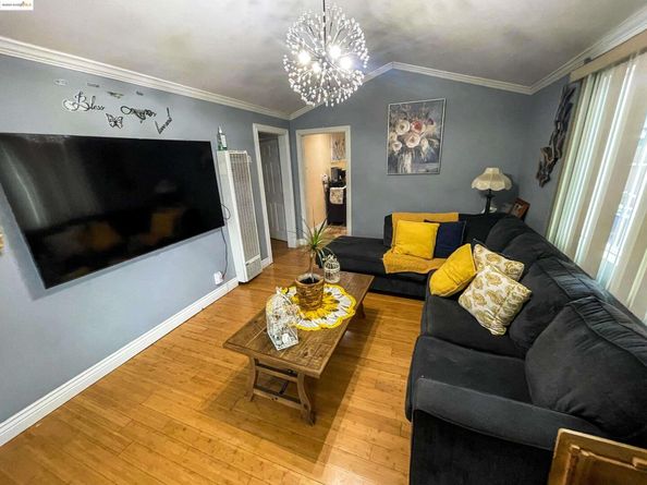 27777 E 12Th St, Hayward CA 94544