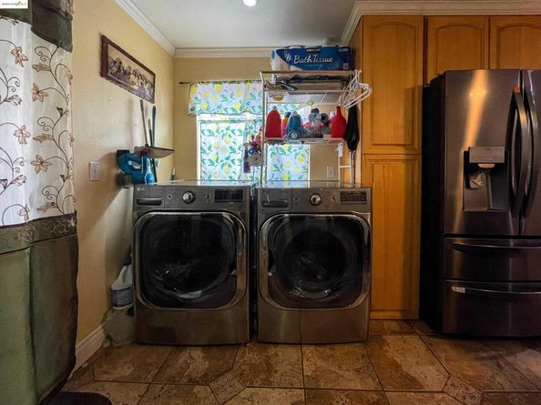 27777 E 12Th St, Hayward CA 94544