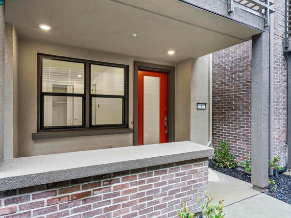 1102 Althea Terrace 4, Sunnyvale CA 94086