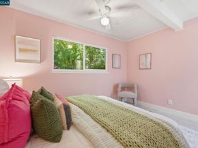 2082 Overhill Rd, Concord CA 94520