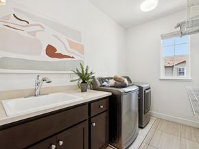 1521 Glenn ST, Hayward CA 94545