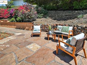 2421 Crestview Ct, San Leandro CA 94578