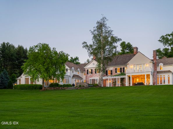 865 Hollow Tree Ridge Road, Darien CT 06820