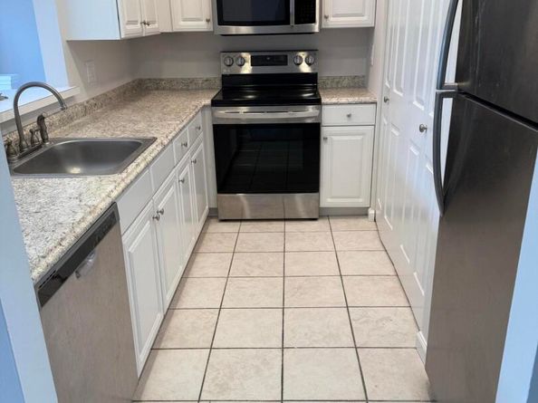 1465 E Putnam Avenue 326, Old Greenwich CT 06870