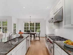 77 Havemeyer Lane 45, Stamford CT 06902