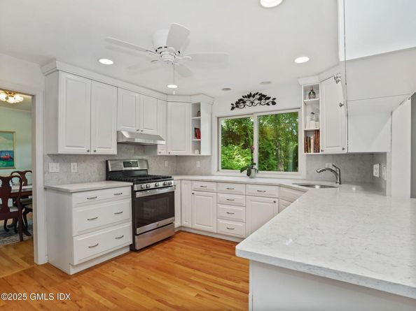 155 Riverside Avenue, Riverside CT 06878