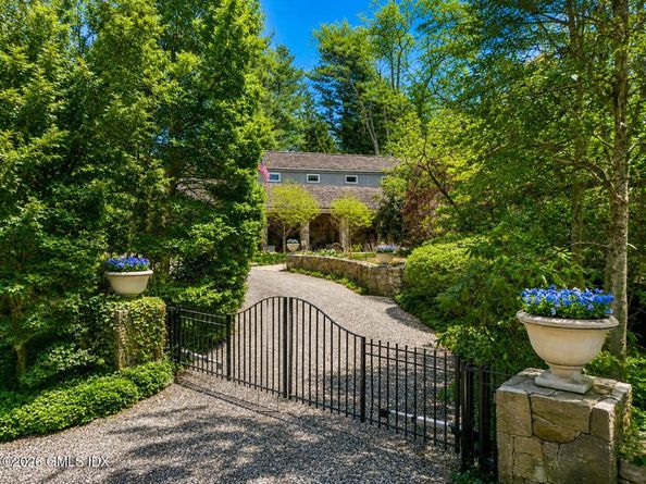 135 & 129 Zaccheus Mead Lane, Greenwich CT 06831