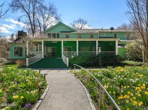 135 & 129 Zaccheus Mead Lane, Greenwich CT 06831
