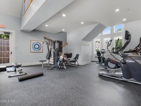 77 Havemeyer Lane 58, Stamford CT 06902