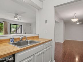 1465 E Putnam Avenue 207, Old Greenwich CT 06870