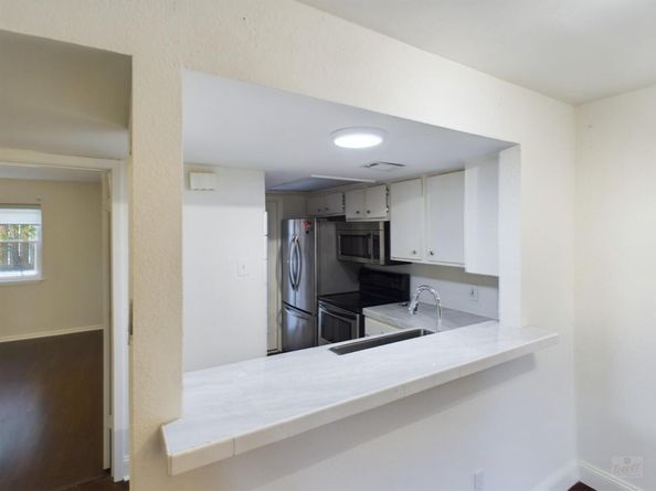 2104 CULLEN Ave 117, Austin TX 78757