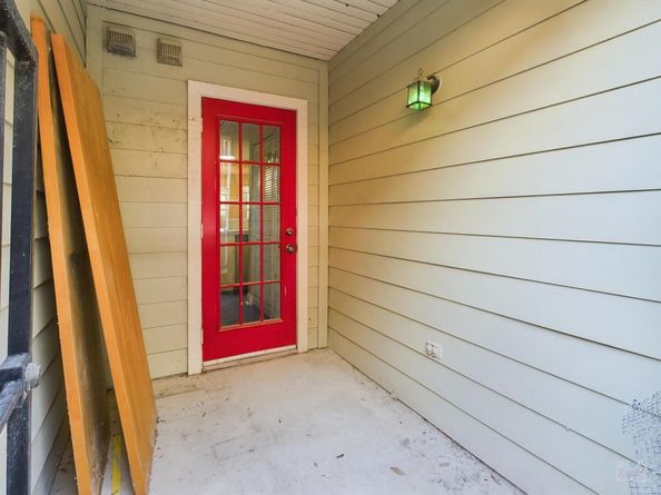 2104 CULLEN Ave 117, Austin TX 78757
