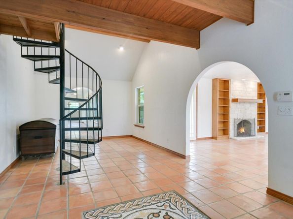 9438 Circle DR, Austin TX 78736