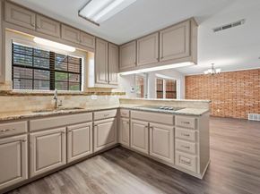11705 Oak TRL, Austin TX 78753