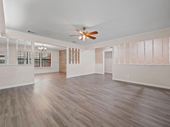 11705 Oak TRL, Austin TX 78753