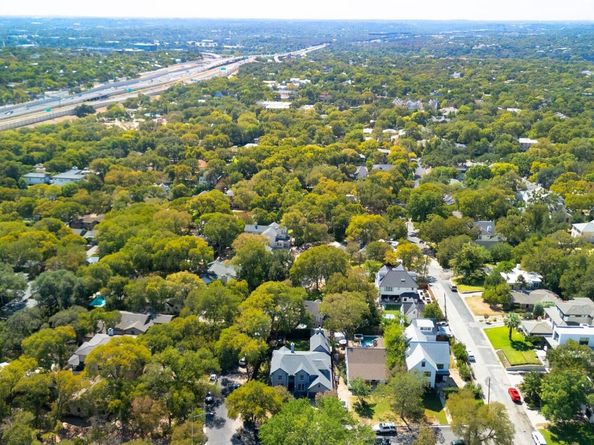 2301 Horn LN, Austin TX 78703