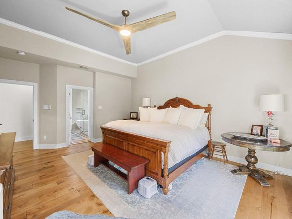 2301 Horn LN, Austin TX 78703