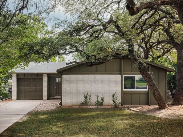 402 Blueberry HL, Austin TX 78745