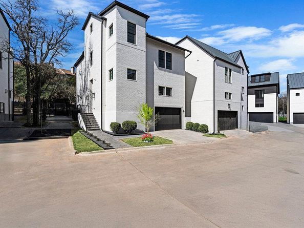 1719 Spyglass DR 16, Austin TX 78746
