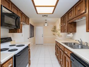 8216 Summer Side DR, Austin TX 78759